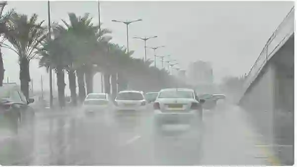 عاجل: حالة مطرية لمدة 5 أيام على الرياض والمدينة ونجران وتوقعات بتعليق الدراسة حتى هذا التاريخ