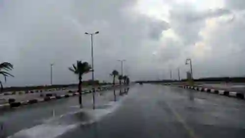 حالة طقس شديدة الخطورة تؤثر على الرياض ومعظم مناطق وسط وشمال المملكة تبدء خلال ساعات وتنتهي الأربعاء 