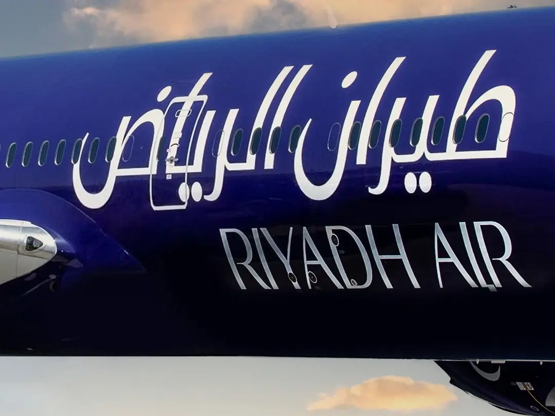 عاجل: طيران الرياض يصدم الجميع بهذا القرار حول المشروبات التي ستقدم على الرحلات الجوية المتجهة للمملكة