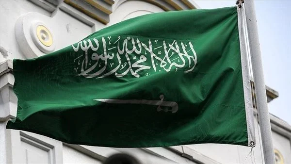 النيابة السعودية تعلن عن بدء تطبيق هذه العقوبات المضاعفة على من يشهر بالأخرين على شبكات التواصل أو يذكر أسماءهم بدون موافقتهم 