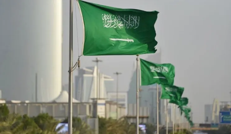 رسمياً: الكشف عن تفاصيل اجتماع وزير التجارة السعودي مع مسؤول إسرائيلي رفيع 