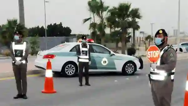 المرور يعلن بدء حجز السيارات بسبب مخالفة منتشرة خاصة في الرياض وجدة وفي حالات معينة يتم احتجاز السائق مع السيارة 